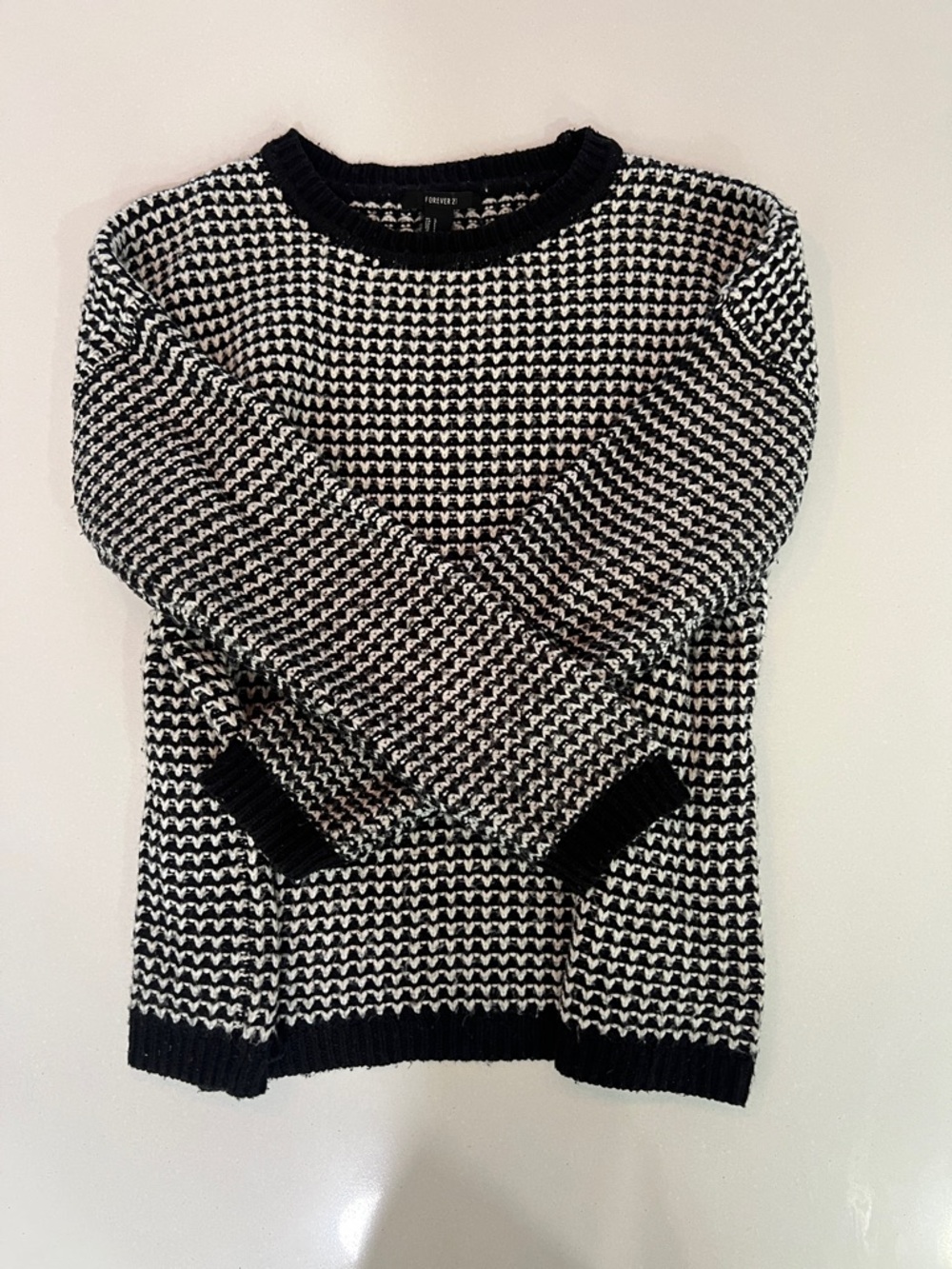 Forever 21 Cozy Oversized Black and White Textured Knit Sweater